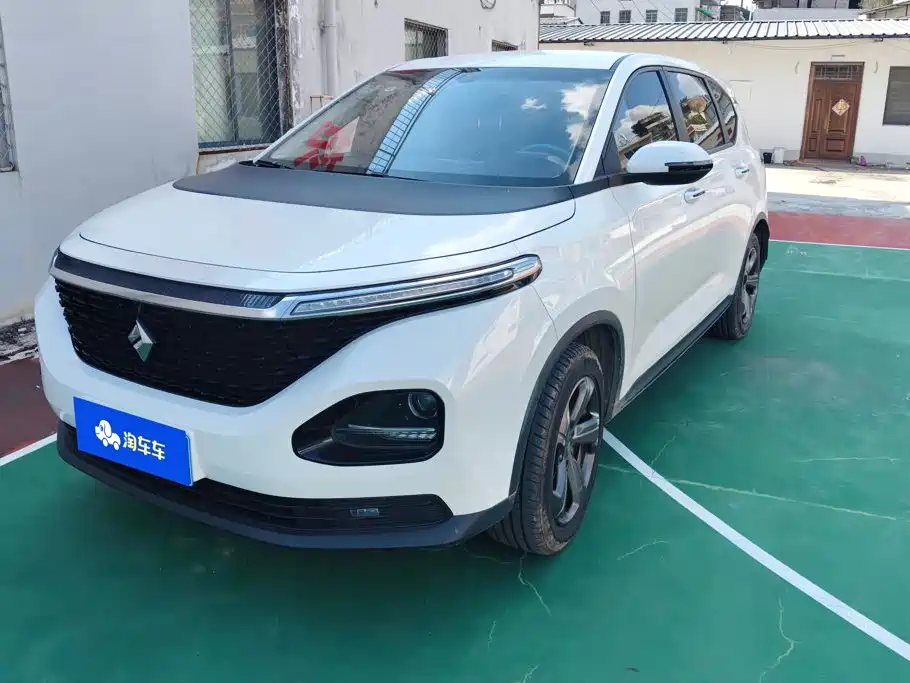Baojun RM-5 2019 2019 1.5T Manual 24-hour Online Elite 7-seater