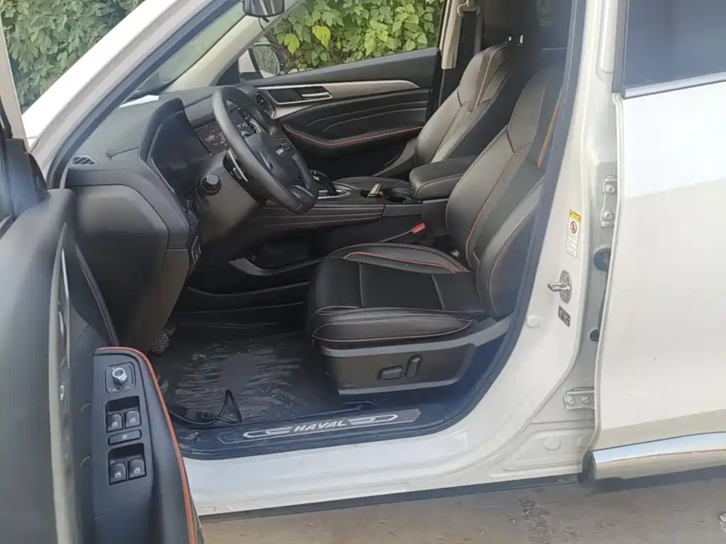 Фото 15 - Haval F7