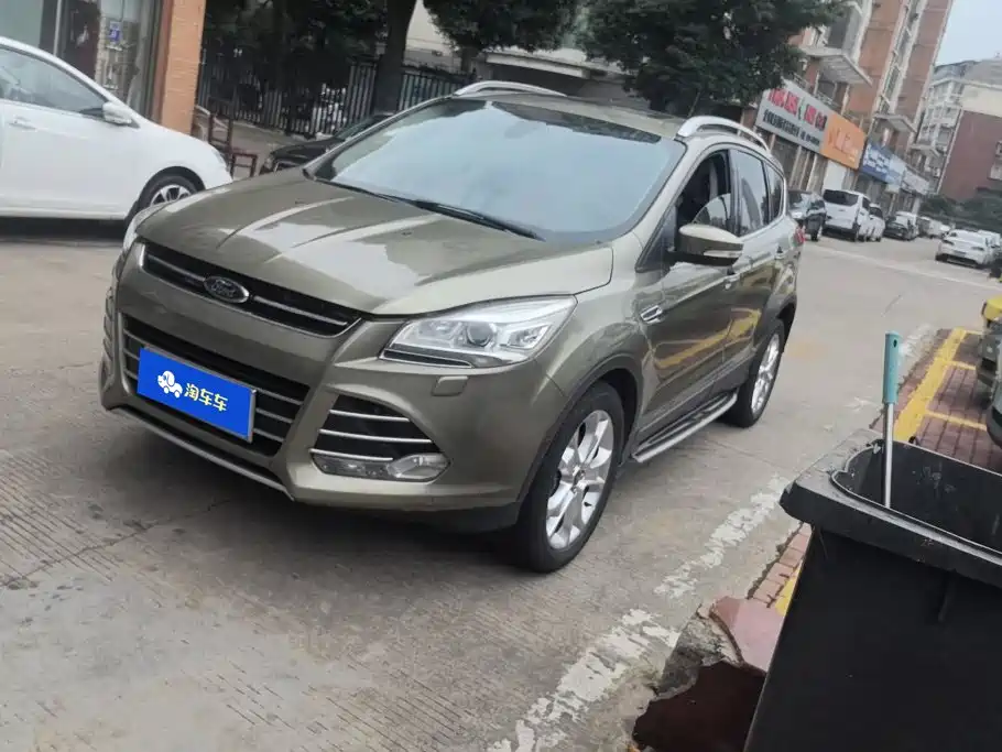 Ford Kuga 2015 2015 2.0L GTDi 4WD Sport