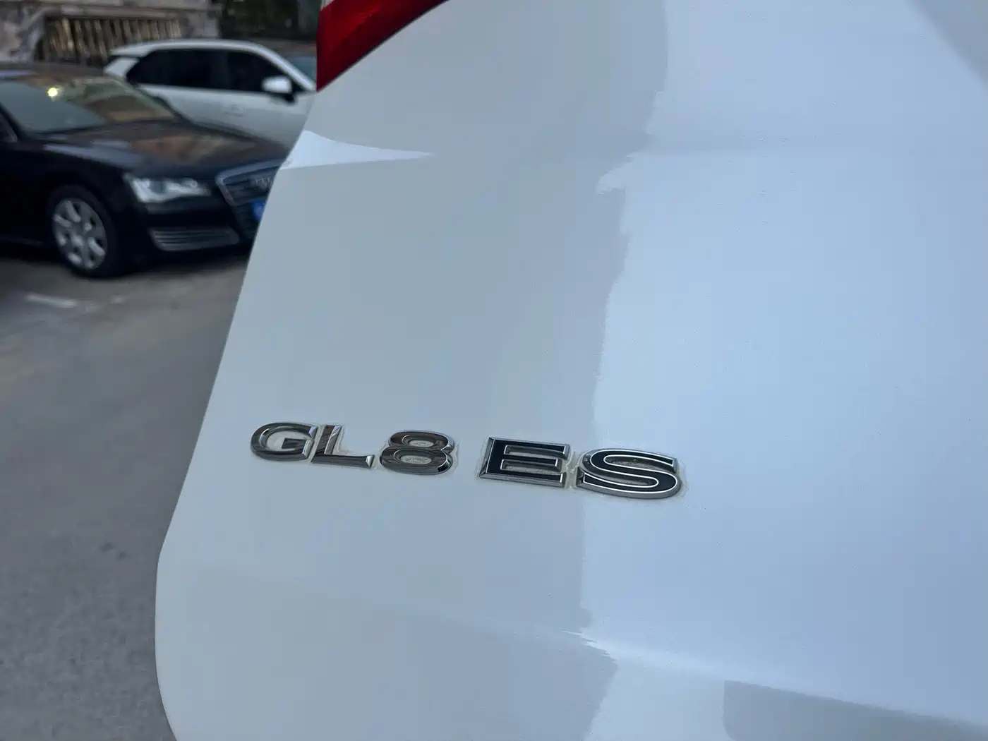 Buick GL8 2018 ES 28T Flagship Type China VI фото 8