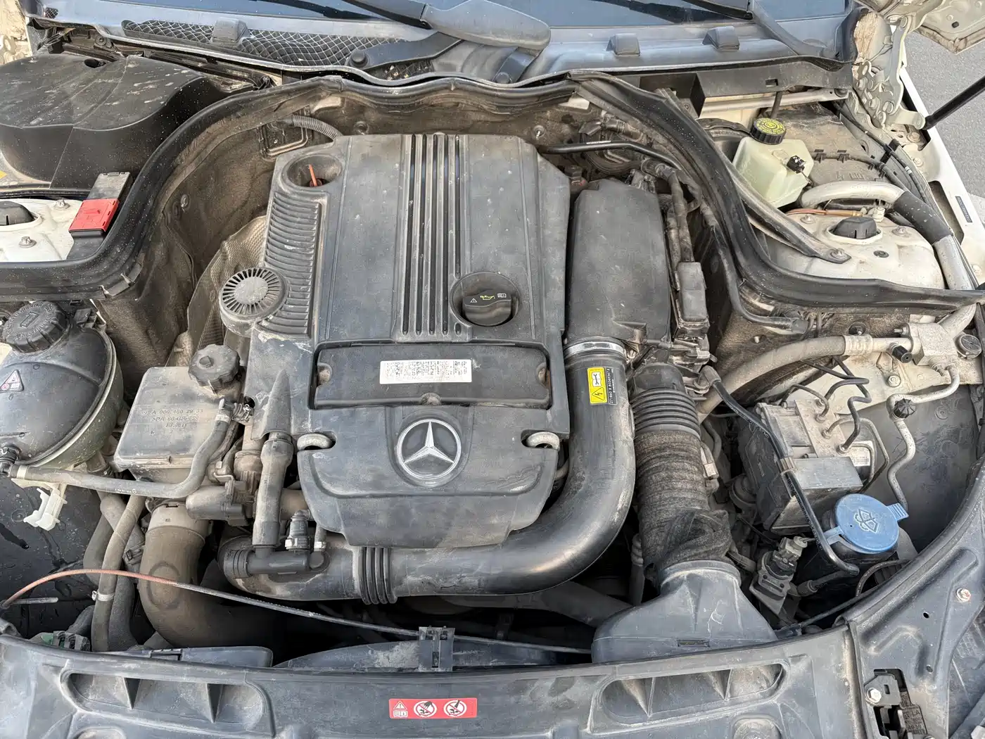 Mercedes-Benz C-Class 2013 C 260 Elegance Grand Edition фото 16