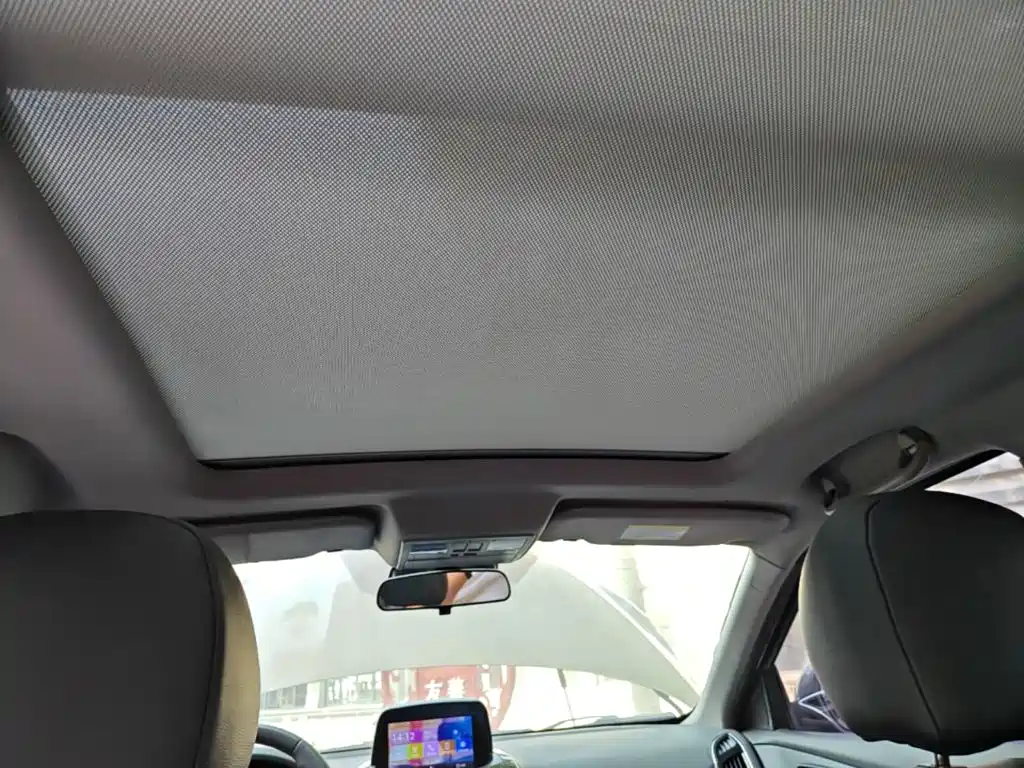 Photo 18 - Haima S5