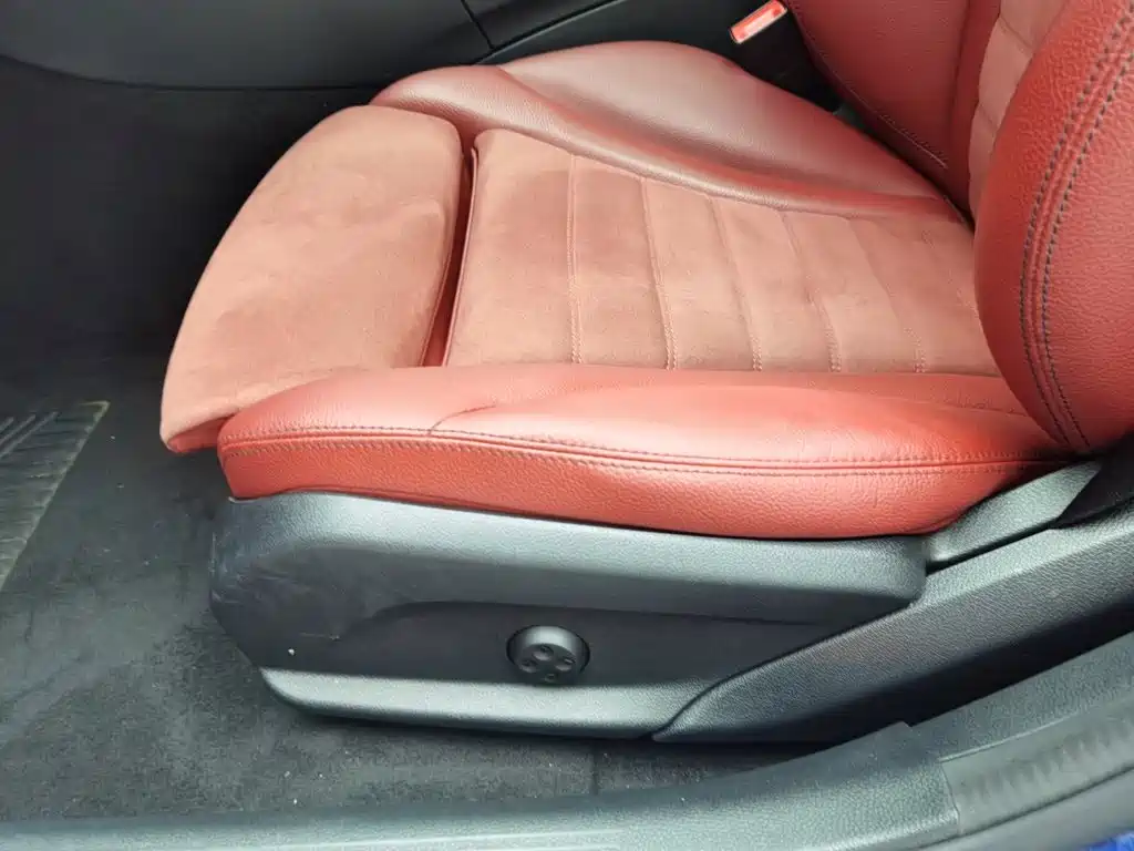 Фото 20 - Mercedes-Benz C-Class