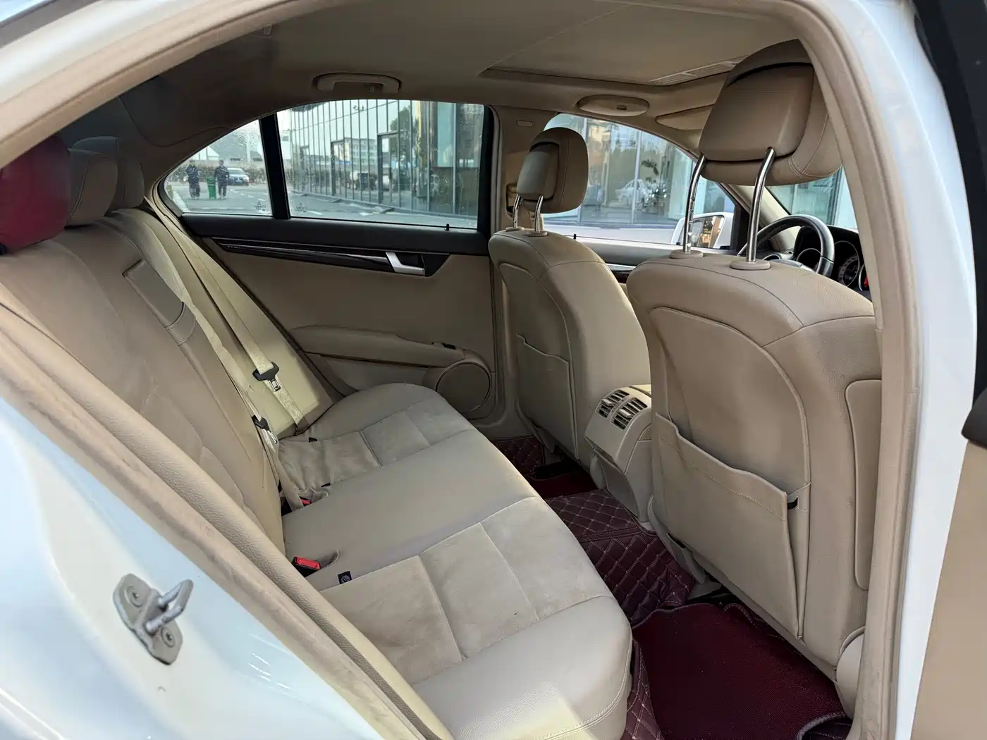 Mercedes-Benz C-Class 2013 C 260 Elegance Grand Edition фото 11