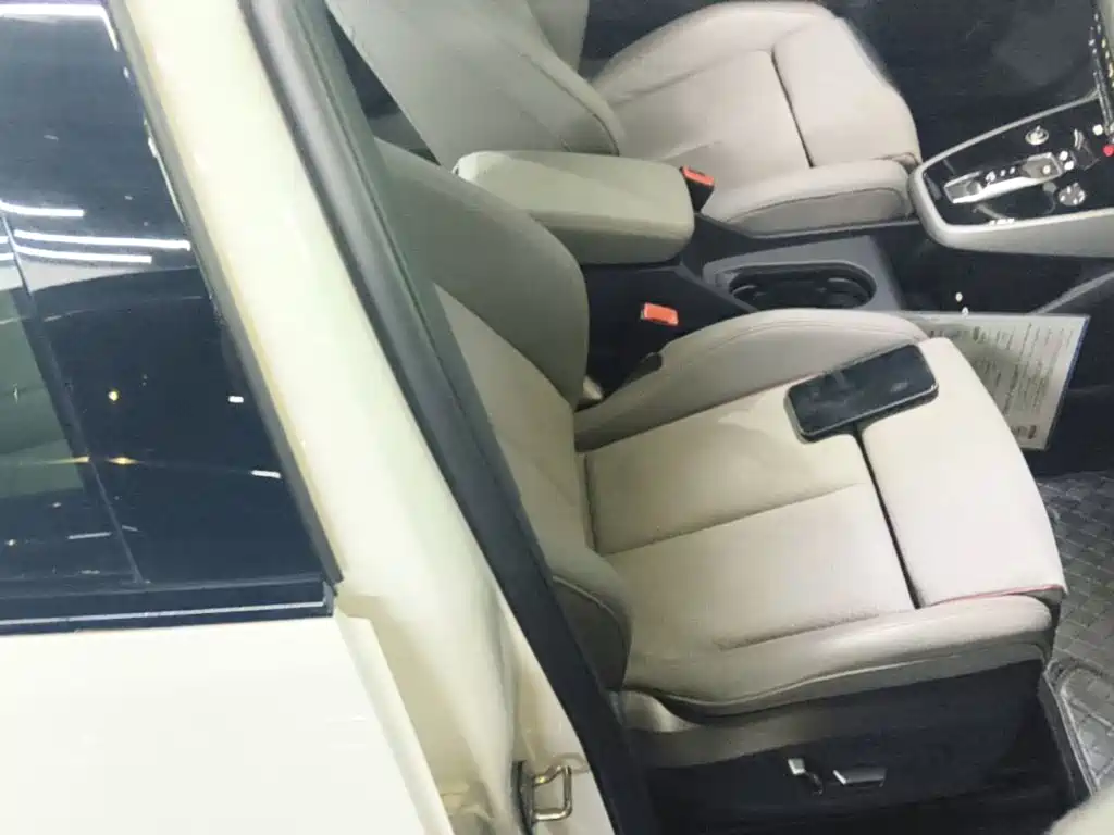 Audi Q5 e-tron 2024 2023 40 e-tron Starlight Edition Mecha Package