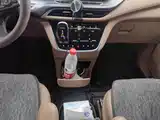 Photo 16 - Buick GL8