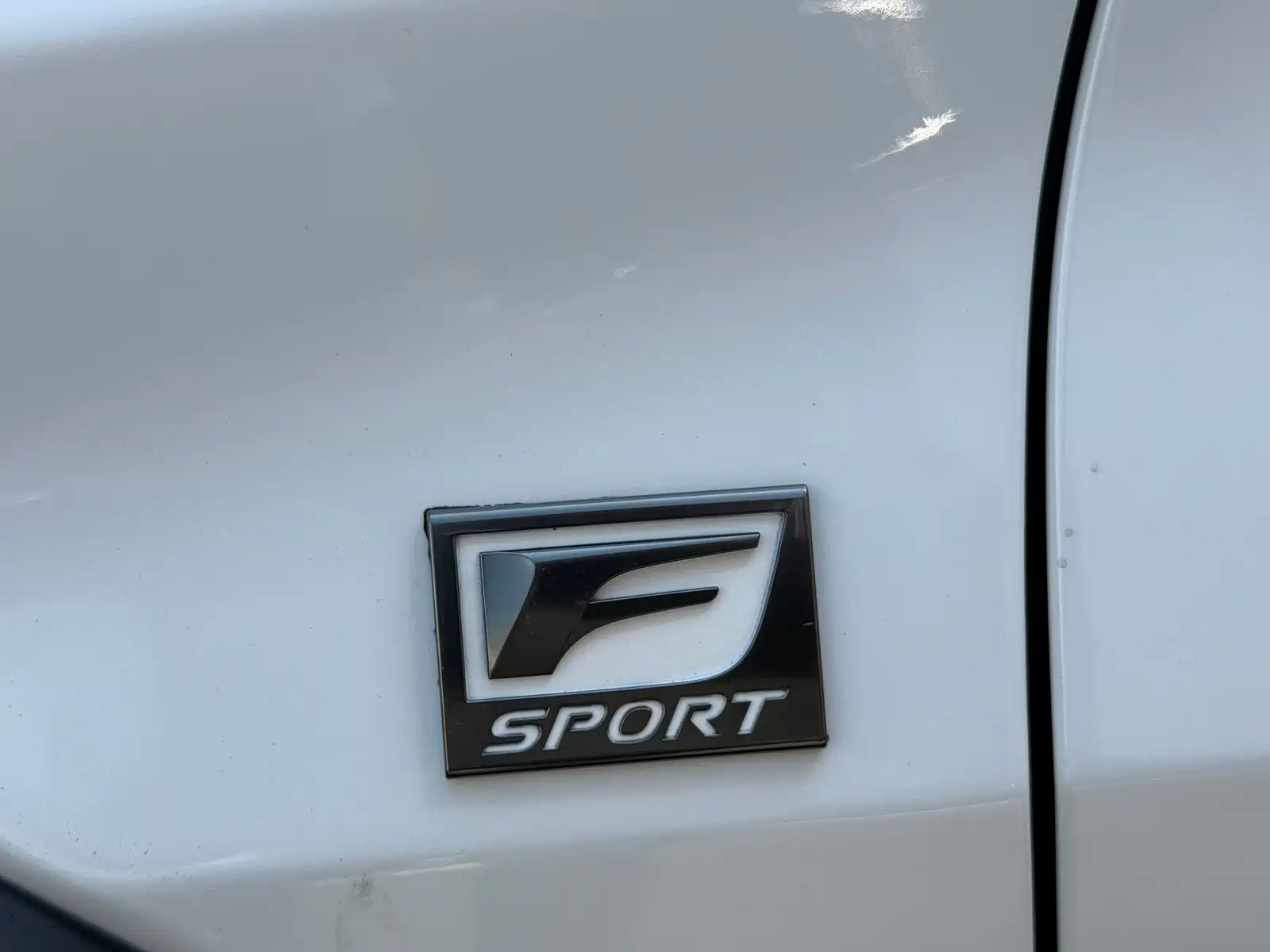 Photo 13 - Lexus UX