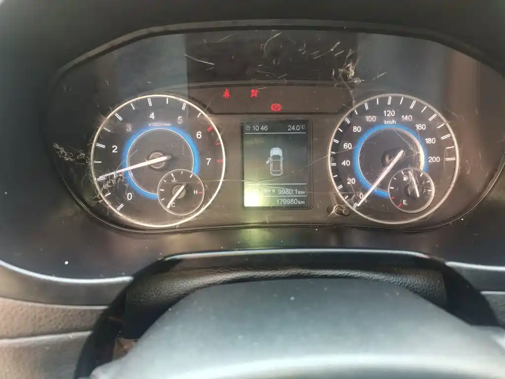Dongfeng Fengguang Fengguang S560 2018 2018 1.8L Manual Comfort 7-Seater