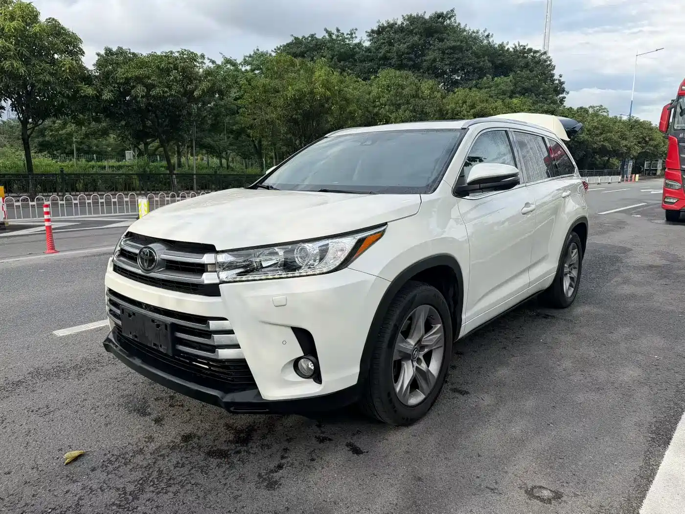 Toyota Highlander 2018 2.0T 4WD Ultimate 7-seater (China V)