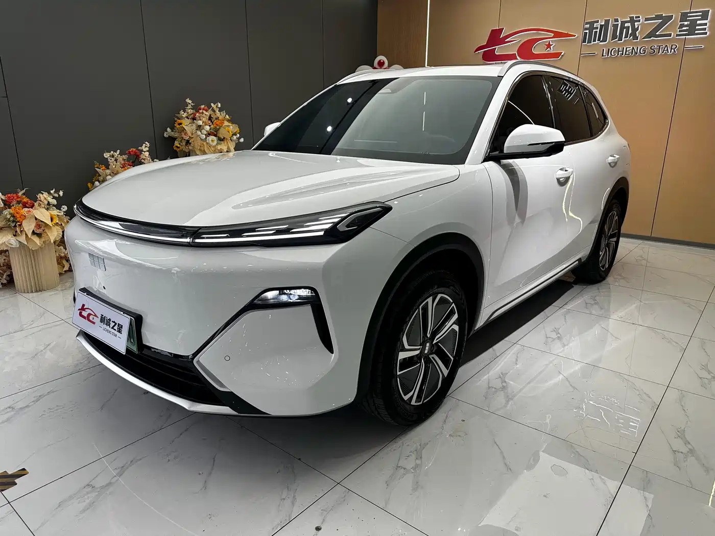 2025 Geely Galaxy Galaxy Starship 7 EM-i