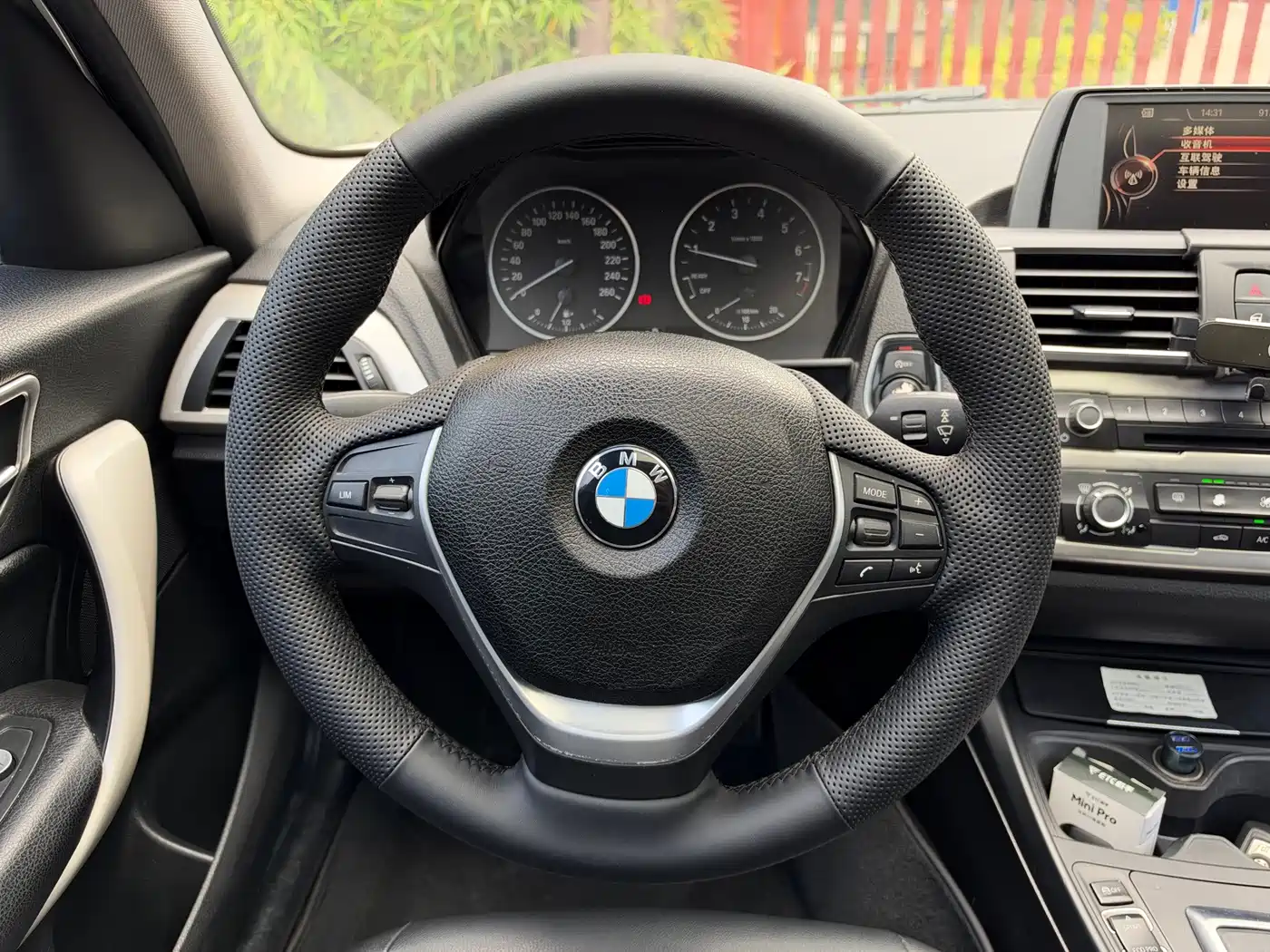 BMW 1 Series (Import) 2016 2016 118i Leading