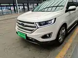 Фото 24 - Ford Edge