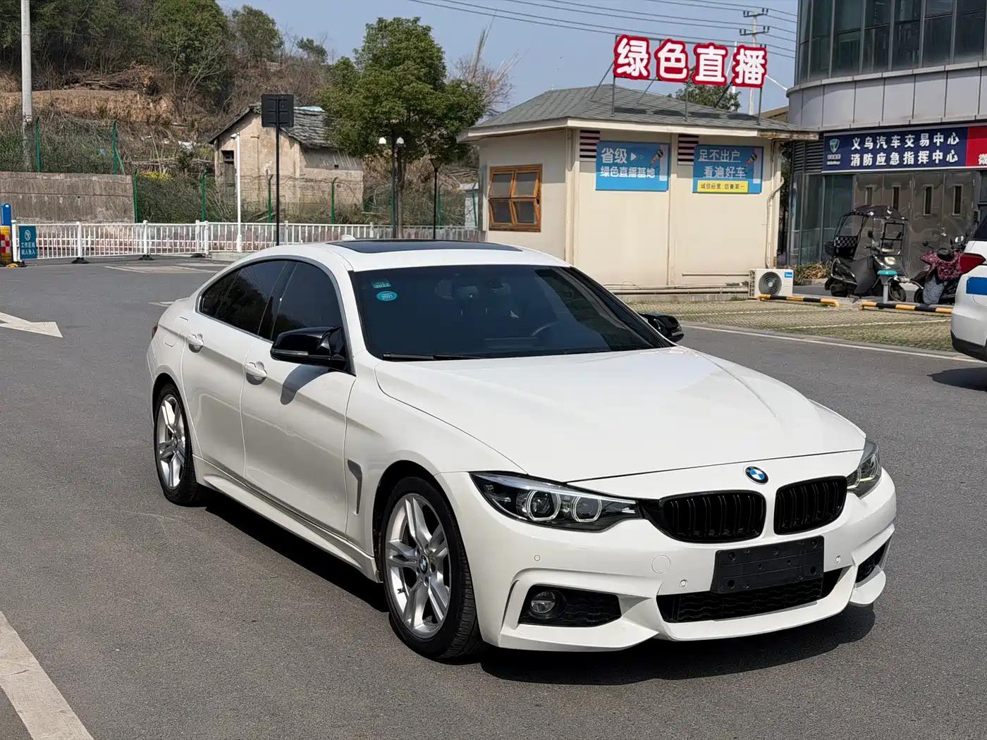 BMW 4 Series 2020 425i Gran Coupe M Sport Package фото 3