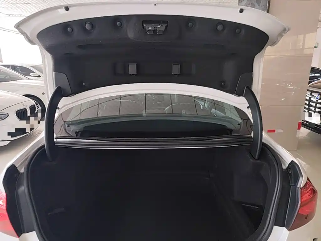 BMW 1 Series 2023 2023 120i M Sport Shadow Edition