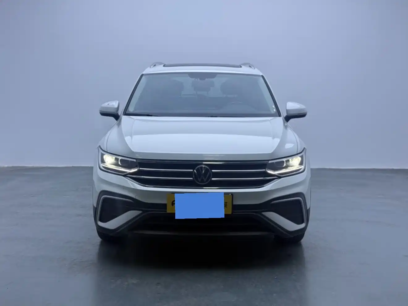 Фото 7 - Volkswagen Tiguan L