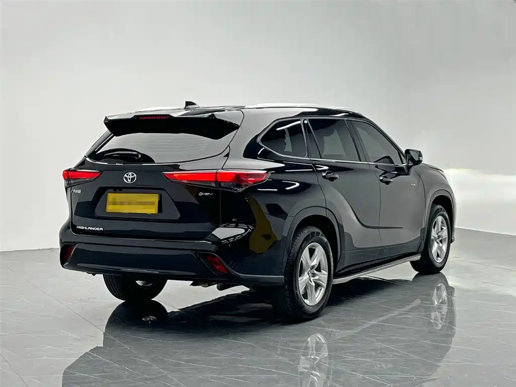 Toyota Highlander 2024 2.5L Smart Hybrid 2WD Elite 7-seater фото 6