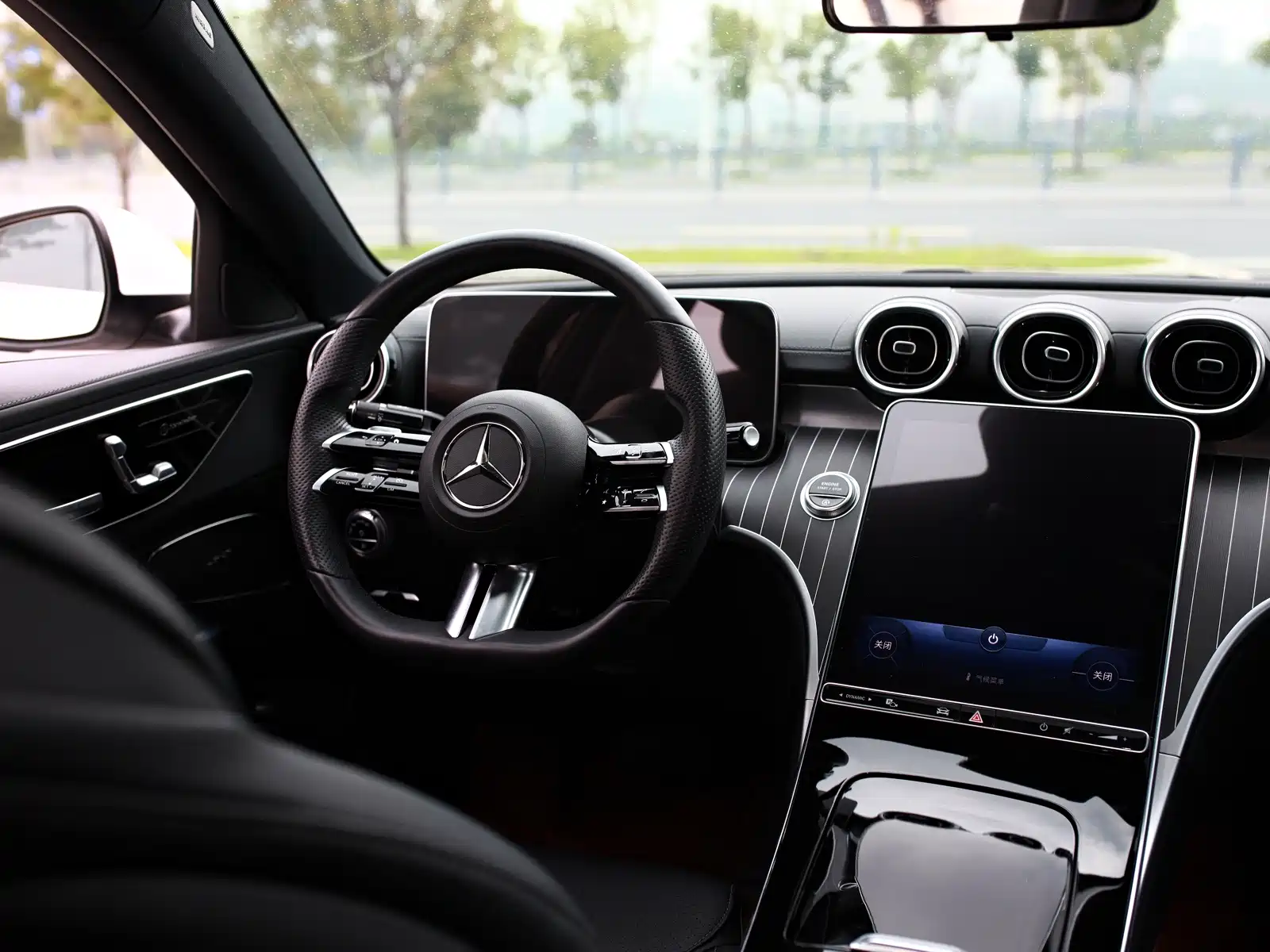 Фото 6 - Mercedes-Benz C-Class