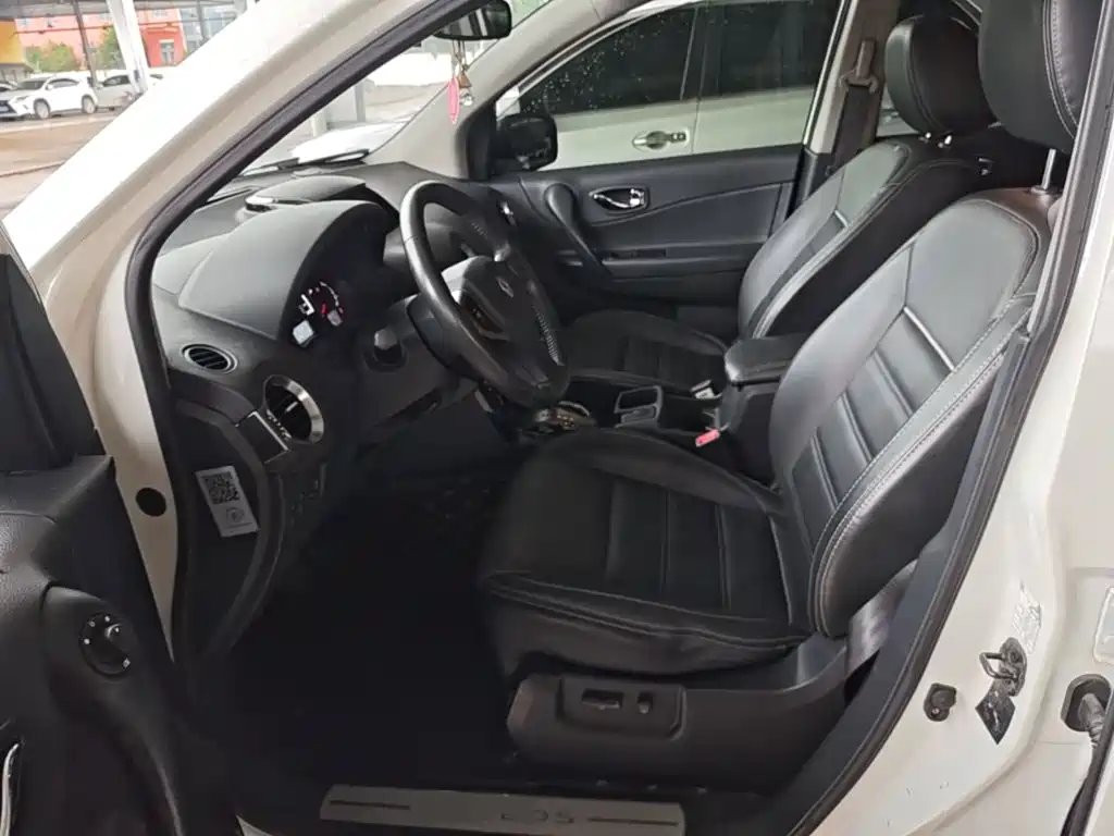Renault Koleos (Import) 2015 2015 2.0L 2WD Comfort