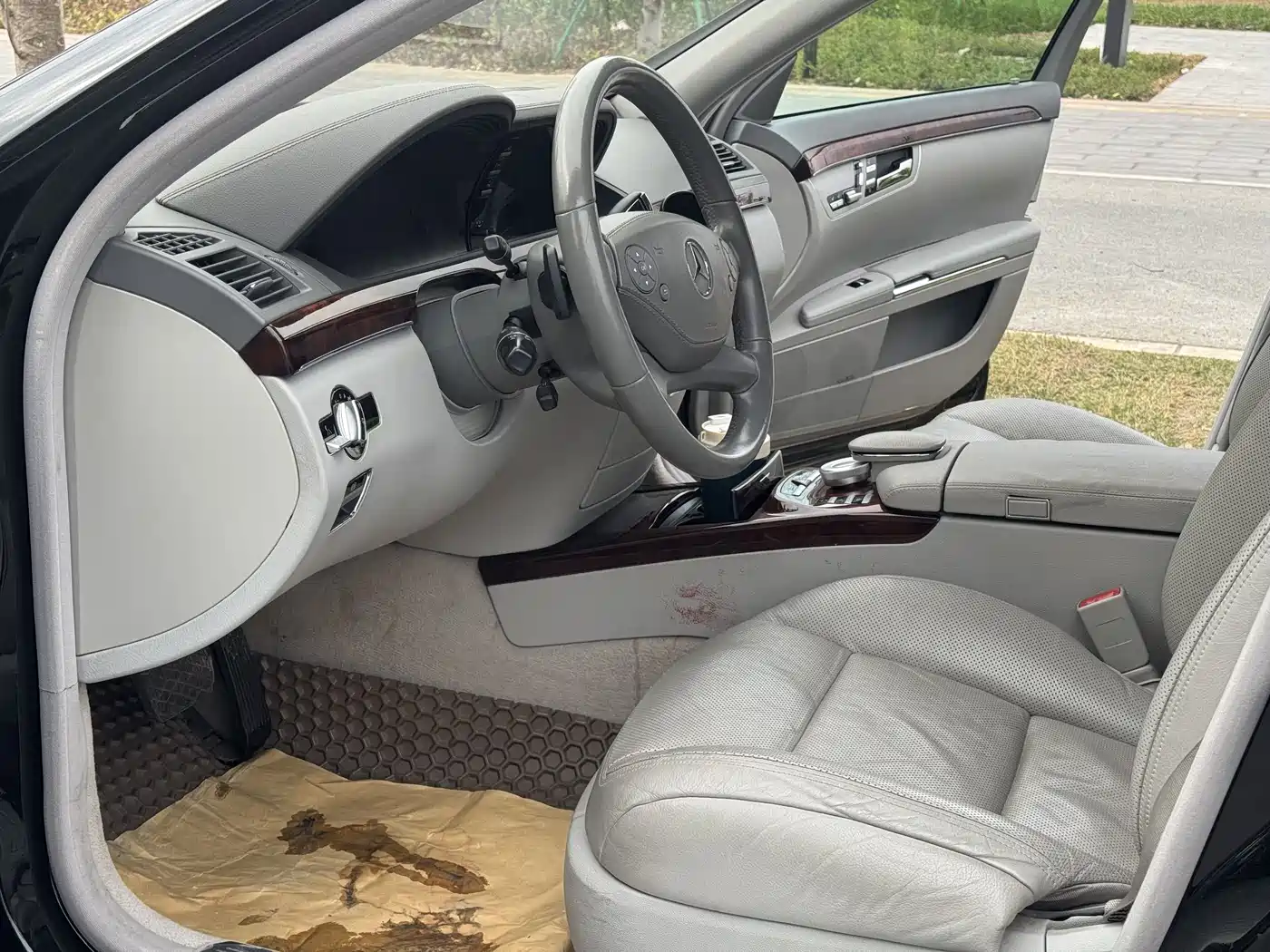 Mercedes-Benz S-Class 2010 S 350 L Luxury фото 17