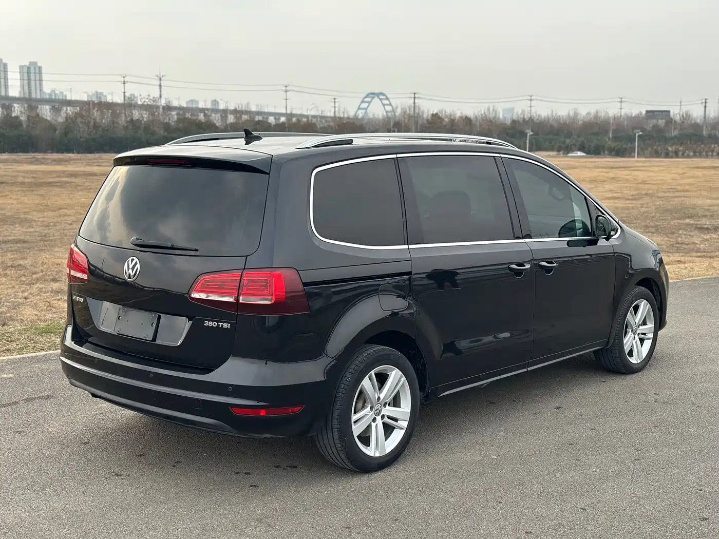 Volkswagen Sharan 2016 380TSI Comfort 7-seater фото 17