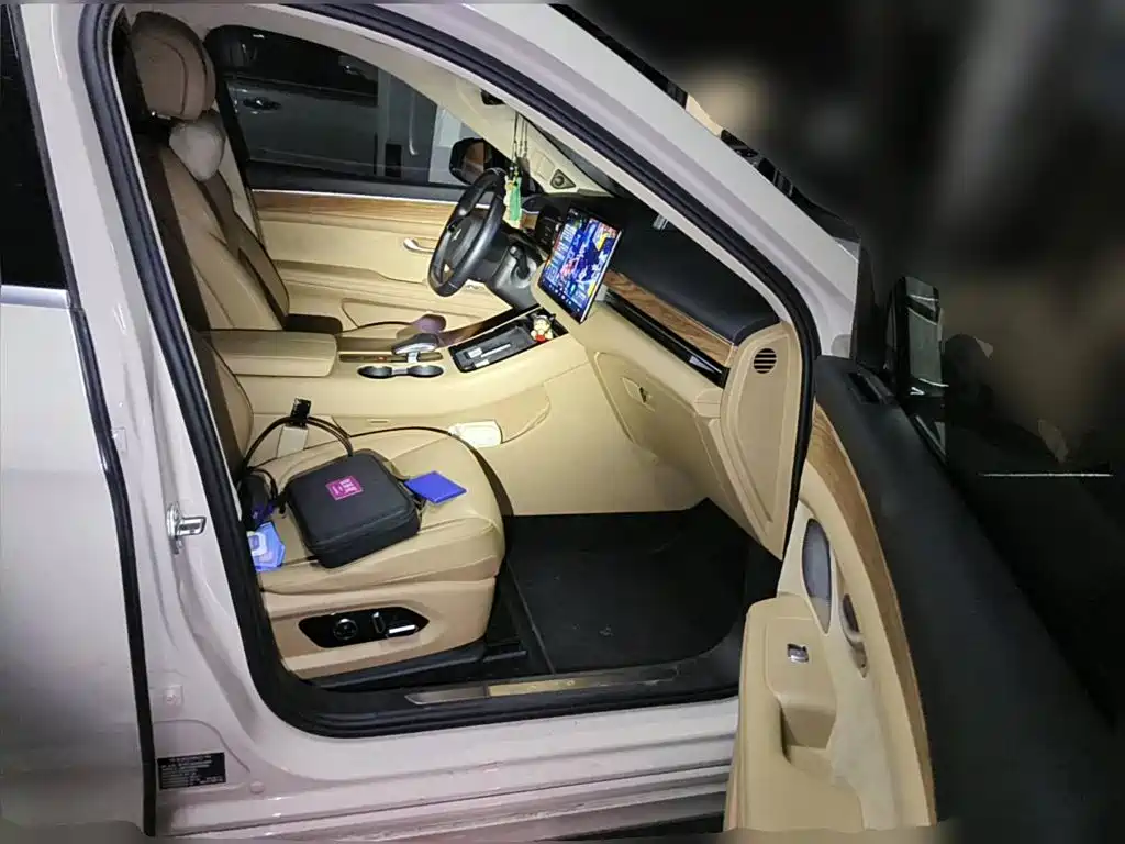 صورة 10 - Aito AITO M5
