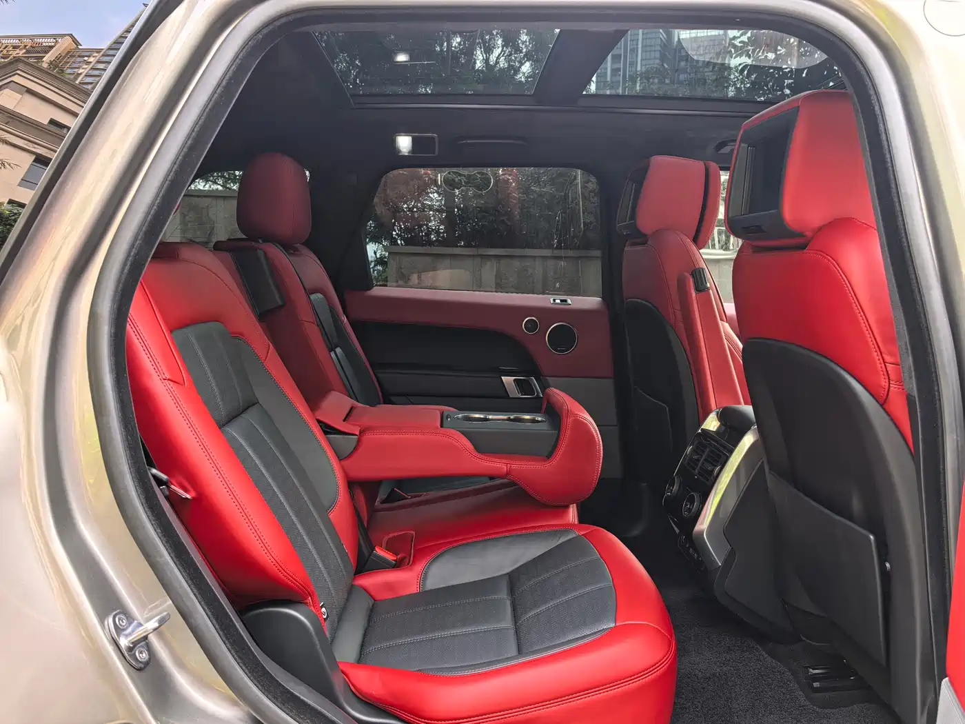Land Rover Range Rover Sport 2018 3.0 SC V6 Fashion Genesis DYNAMIC фото 17