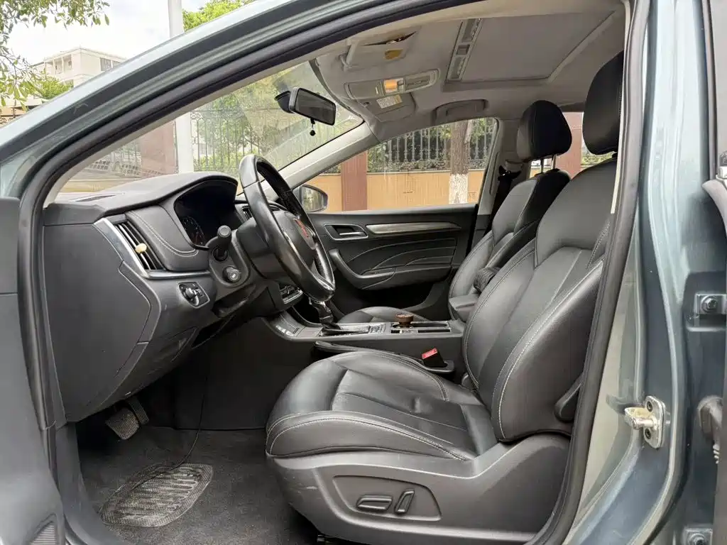 Roewe i6 2018 2017 20T Auto Internet Smart Enjoy Edition