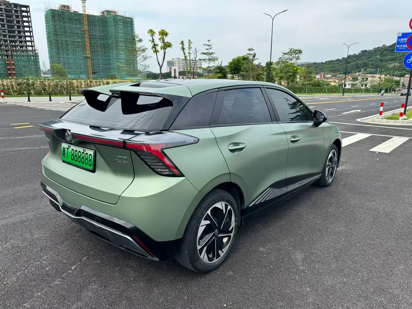 MG MG4 EV 2023 2022 520km Flagship
