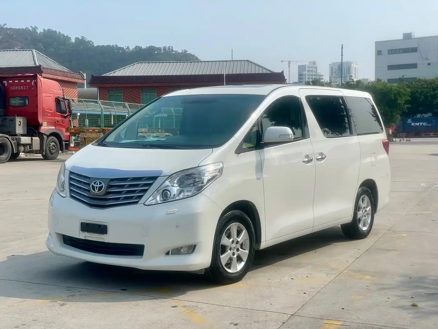 Toyota Alphard 2011 3.5L Luxury Edition
