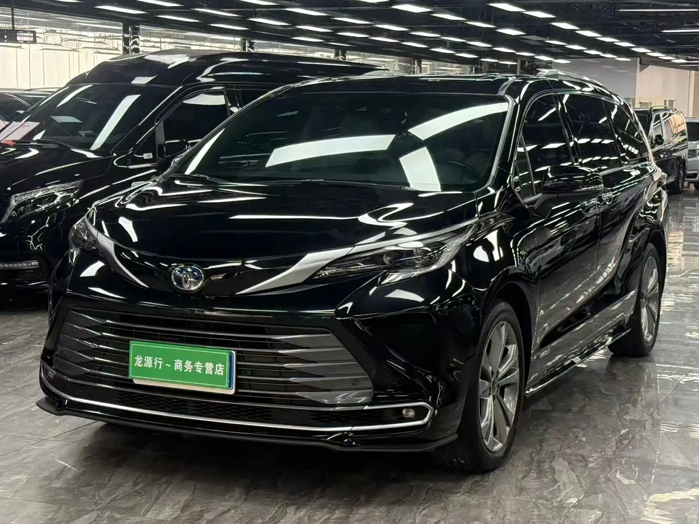 Toyota Sienna 2021 2.5L Hybrid Ultimate Edition