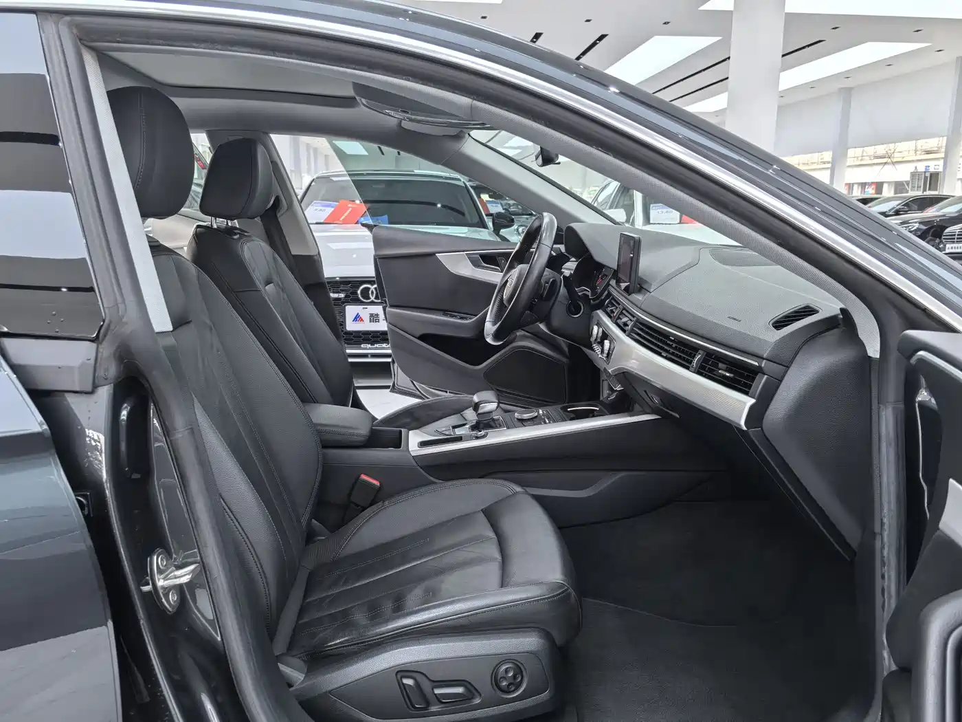 Audi A5 (Import) 2019 Sportback 40 TFSI Fashion фото 11