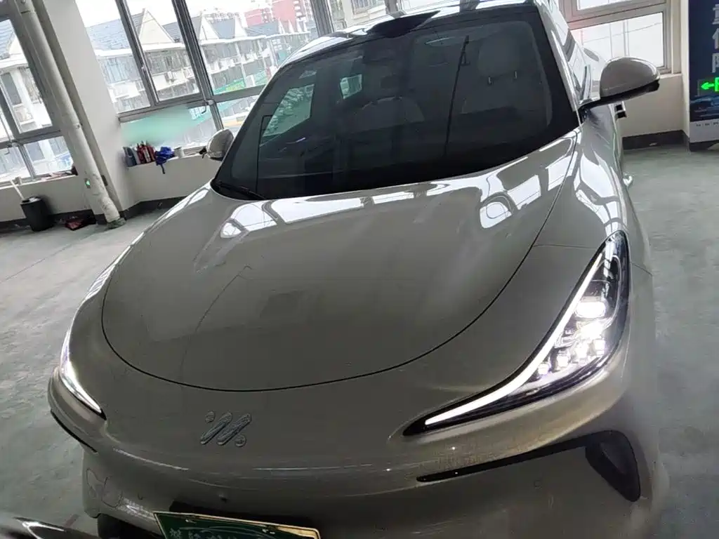 Photo 3 - IM Motors IM LS6