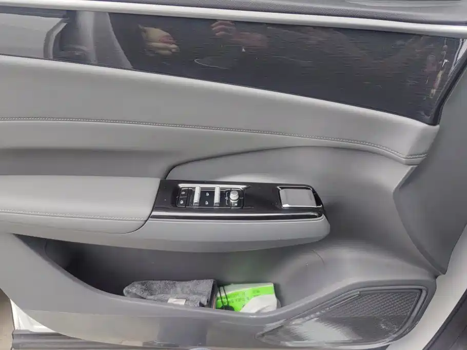 Geely Galaxy Galaxy L7 2026 2025 EM-i 115km Explorer Edition