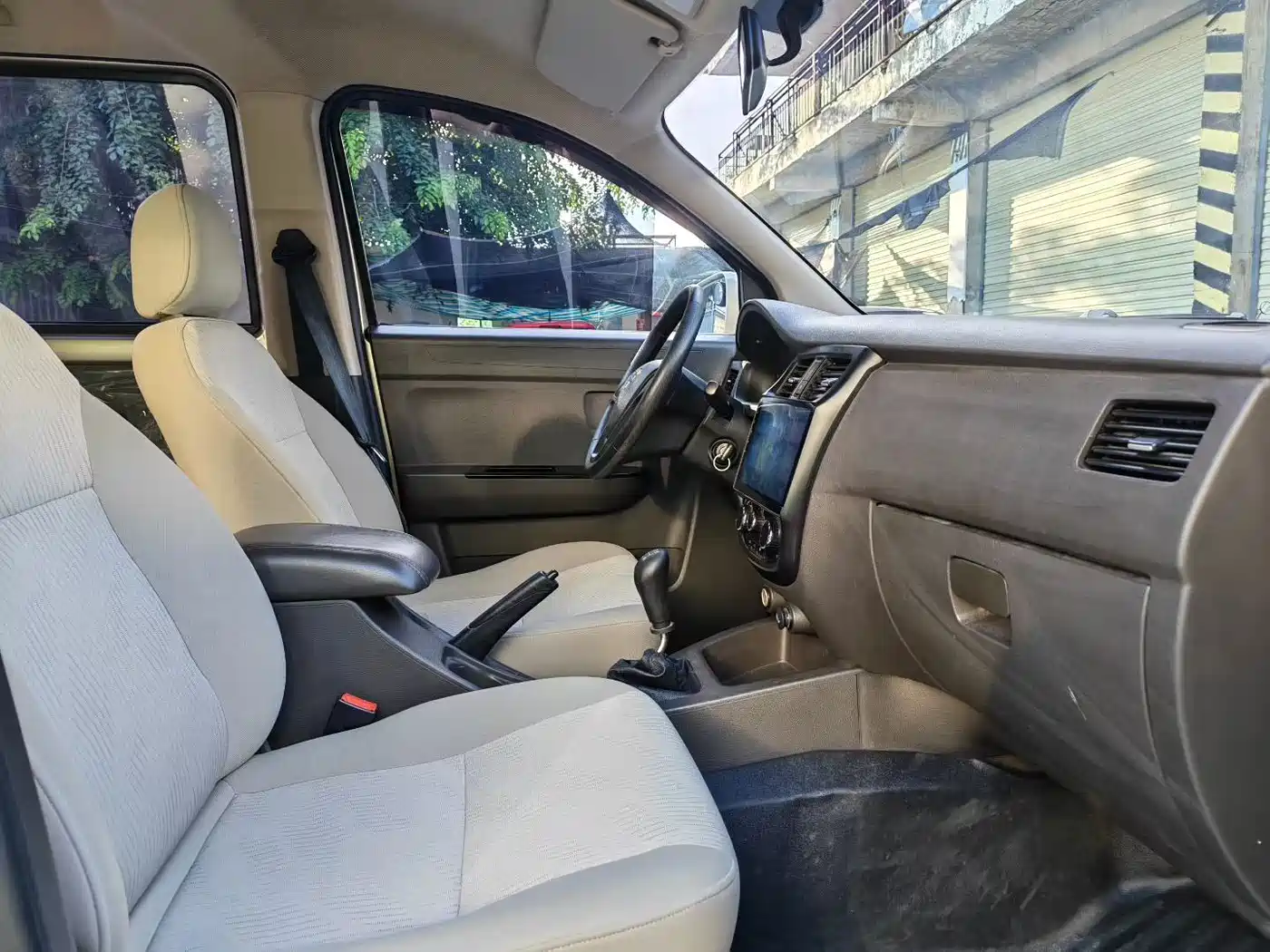 Wuling Motors Wuling Rongguang V 2016 2016 1.5L Standard