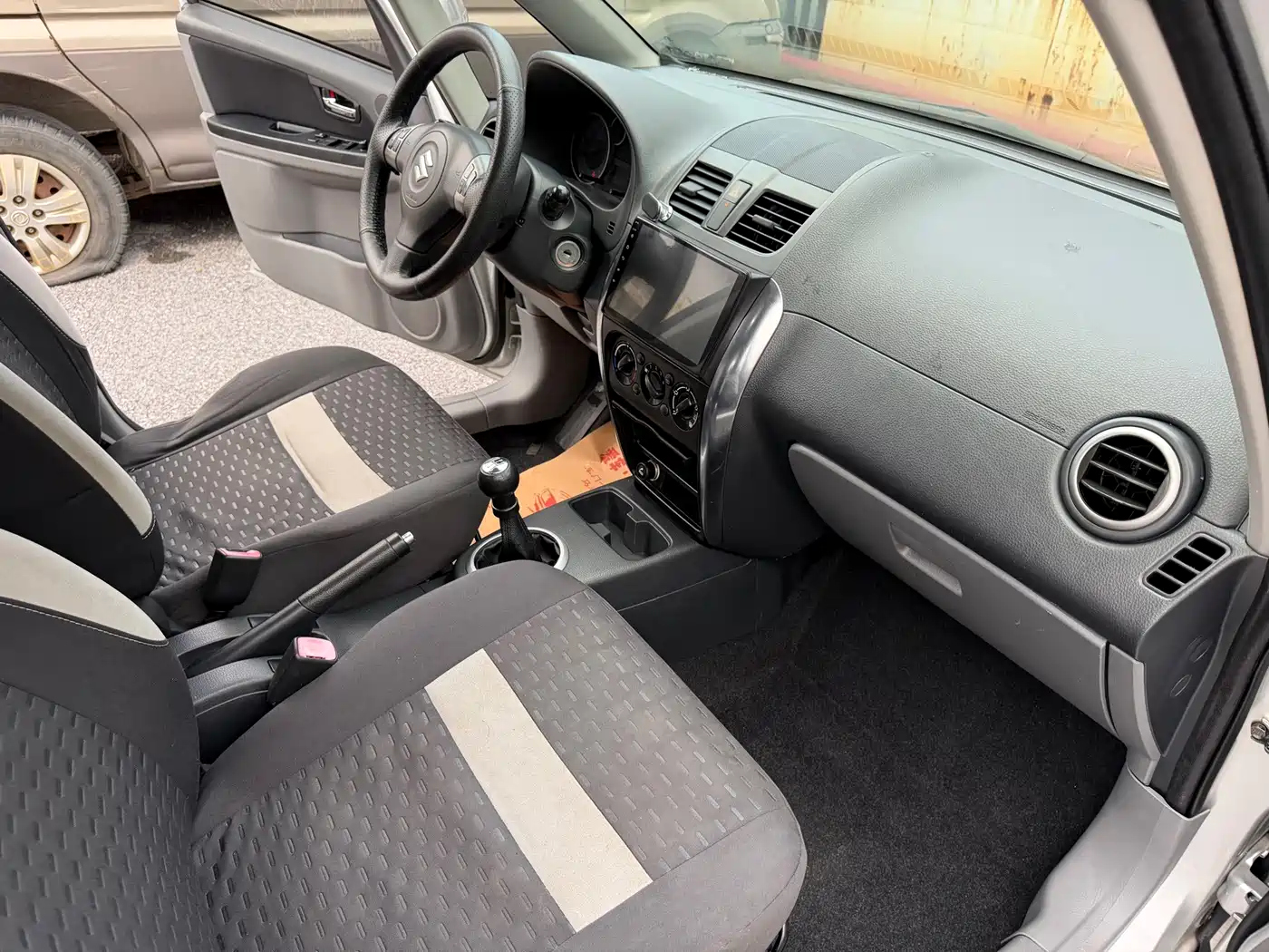 Suzuki SX4 2013 2013 Coolray 1.6L Manual Sport