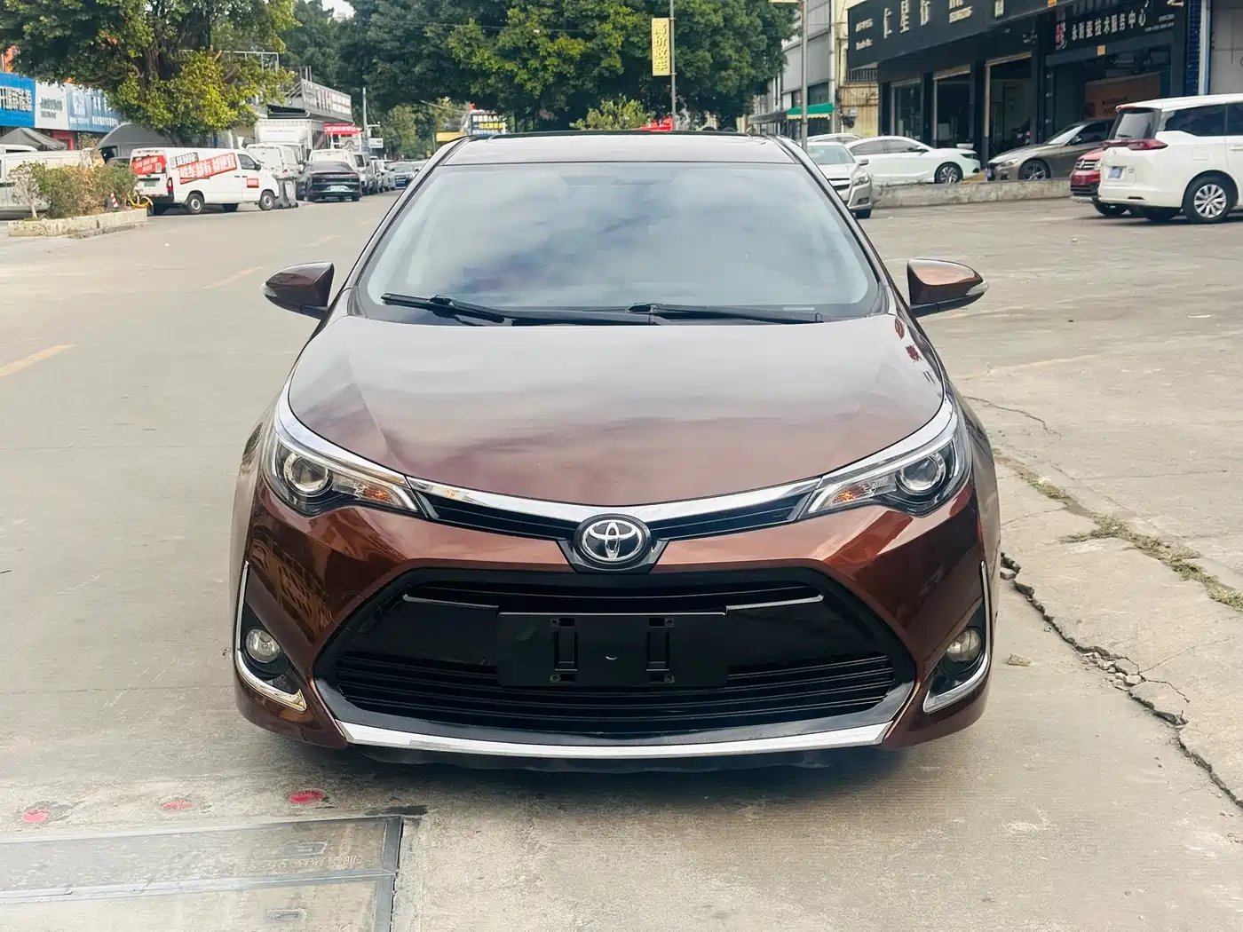 Toyota Levin 2017 Facelift 185T CVT Elite (China V) фото 5