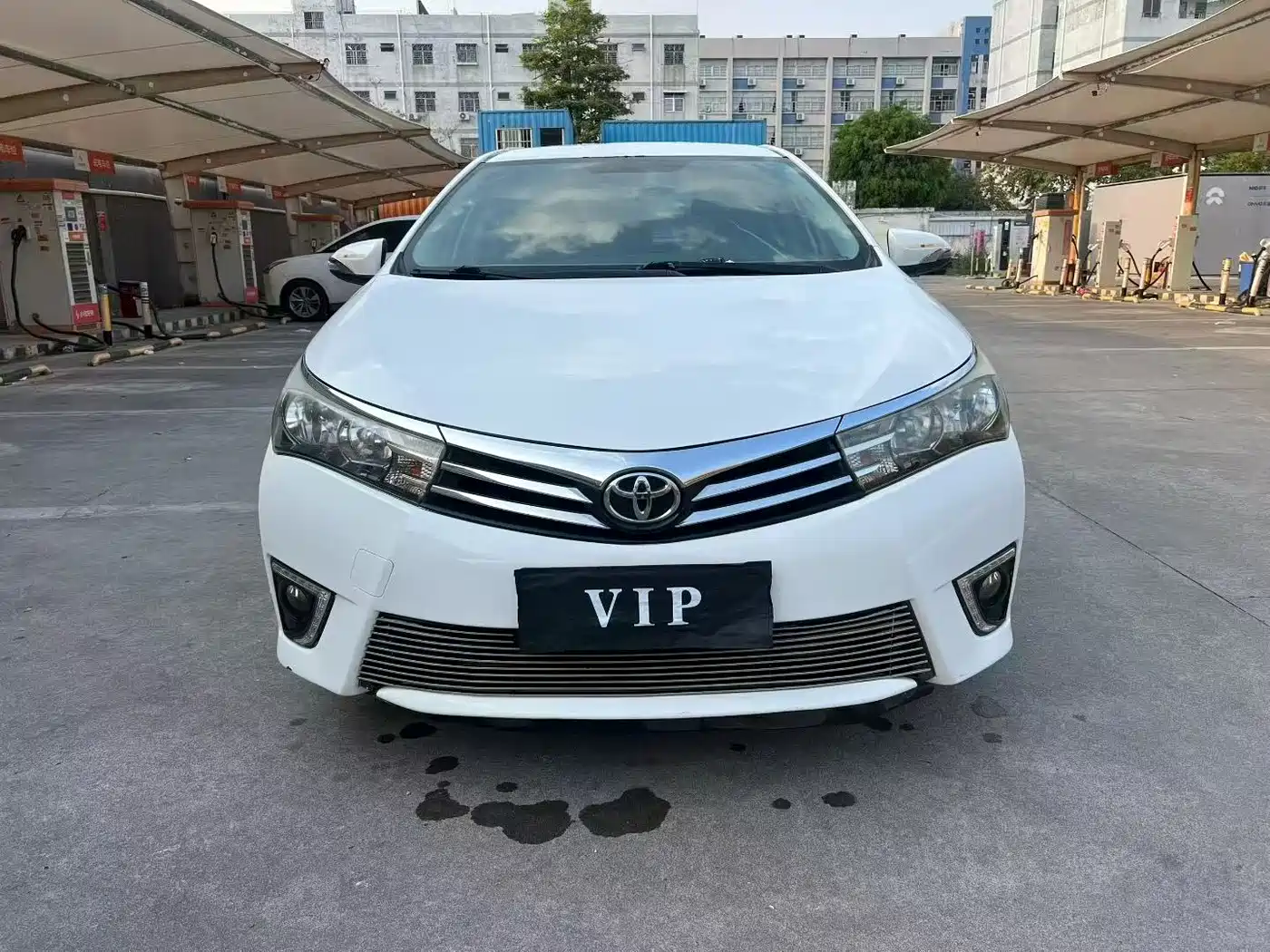 Toyota Corolla 2014 1.6L CVT GL фото 2