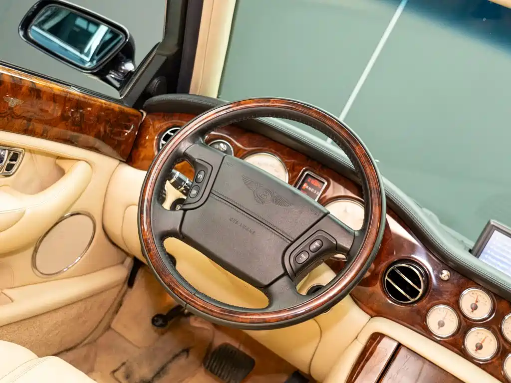 Bentley Arnage 2004 2005 Model R 6.8T