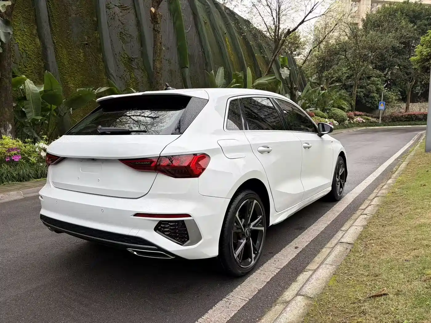 Audi A3 2024 Model Sportback 35 TFSI Fashion Sport фото 10