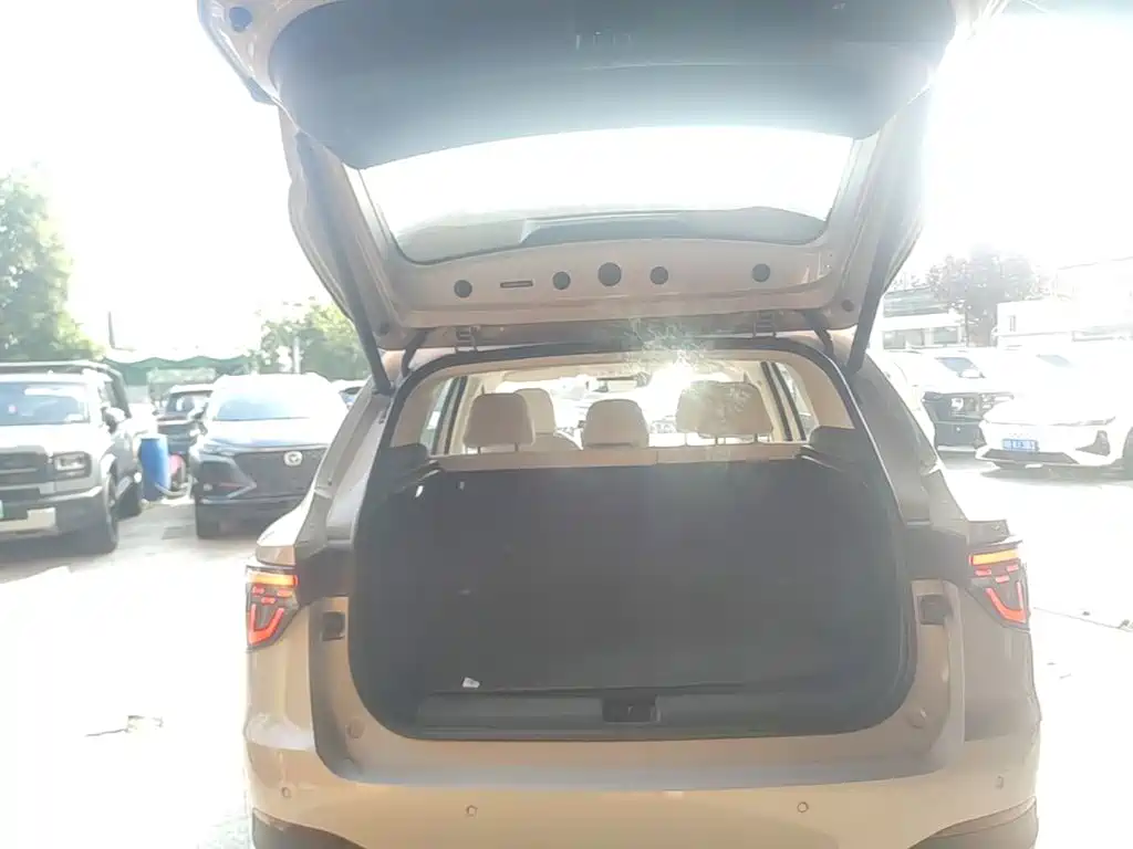 MG ES5 2024 2025 525max RWD Smart Driving Edition