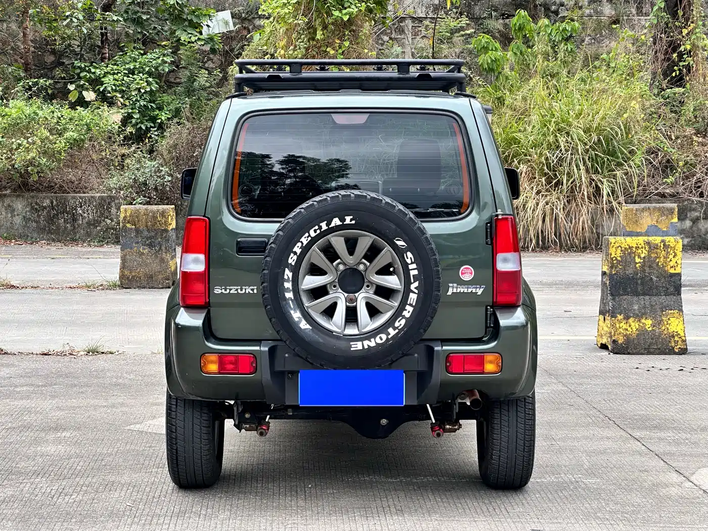 Suzuki Jimny (Import) 2015 1.3 AT Mode3 Navigation Edition фото 14