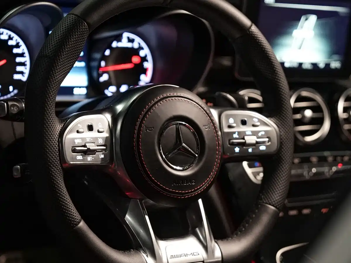 Mercedes-Benz C-Class AMG 2015 AMG C 63 фото 10