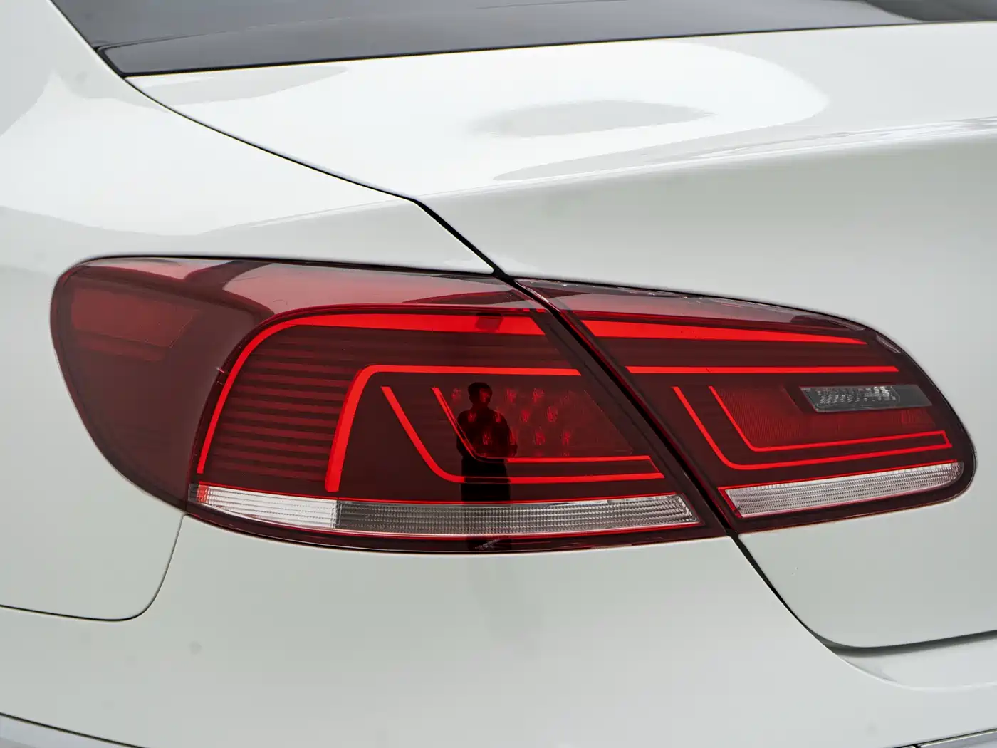 Volkswagen FAW-Volkswagen CC 2016 Model 2.0TSI Luxury фото 21