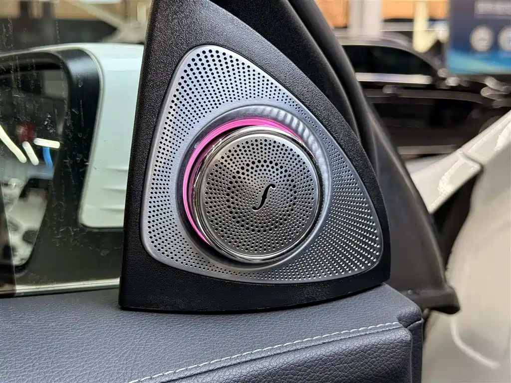 Mercedes-Benz GLC 2020 GLC 260 L 4MATIC Dynamic фото 19