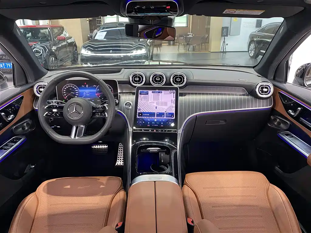 Mercedes-Benz GLC 2024 GLC 300 L 4MATIC Luxury 7-seater фото 6