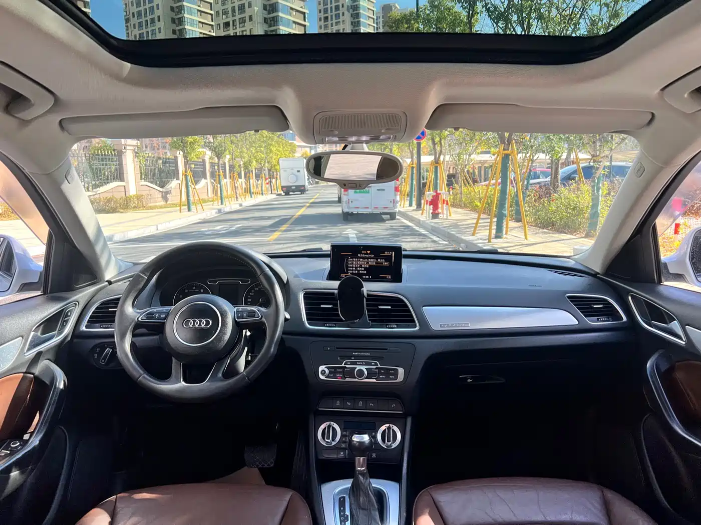 Audi Q3 2013 35 TFSI quattro Luxury фото 11