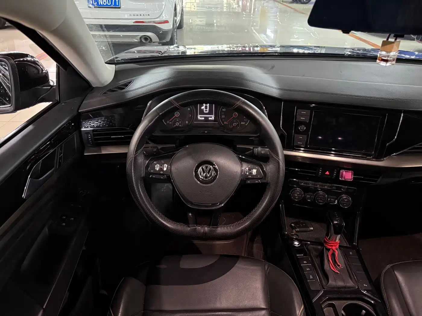 Фото 7 - Volkswagen Passat