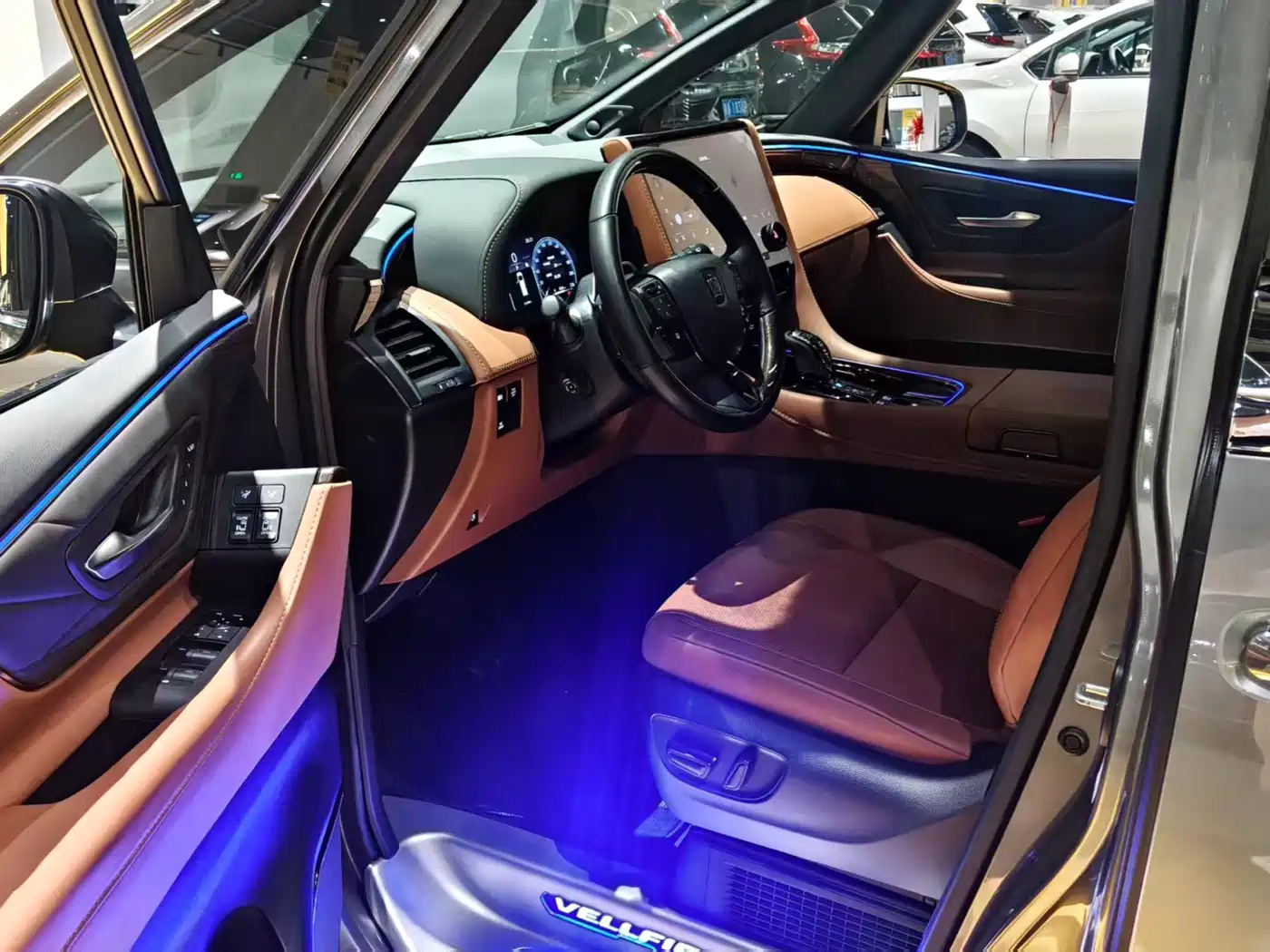 Toyota Vellfire 2024 2024 Crown Hybrid 2.5L Premium Edition