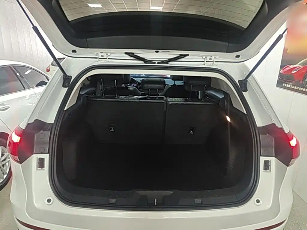 Фото 19 - Haval H6