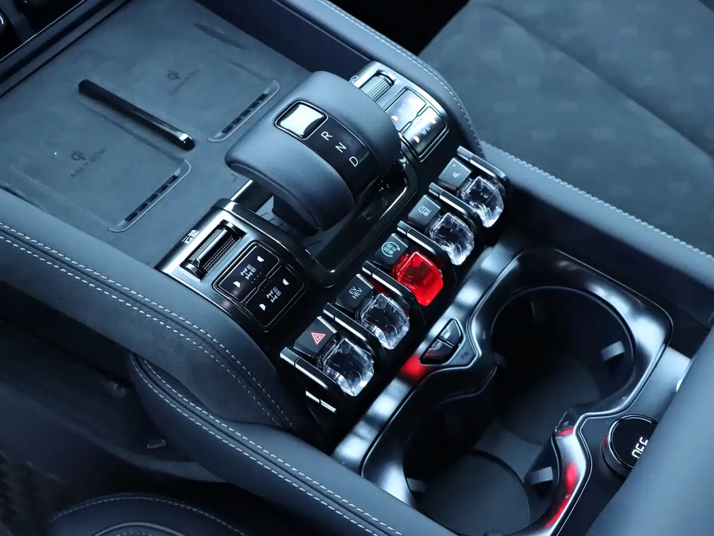 FANG CHENG BAO LEOPARD 5